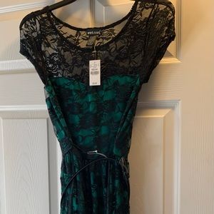 WetSeal Green lace dress